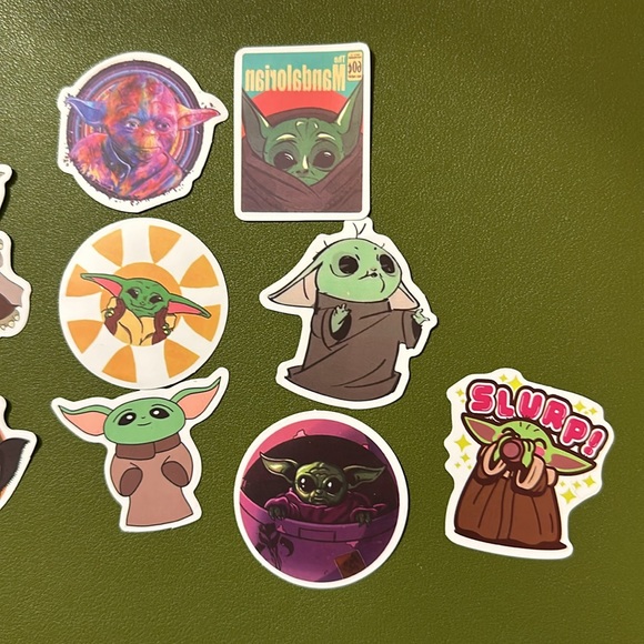 16 Star Wars / Yoda stickers - Picture 4 of 5